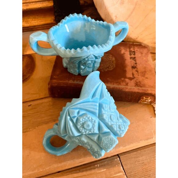Vintage Westmoreland Blue Milk Glass Cream & Sugar Set – Diamond Quilt Pattern - Picture 2 of 4